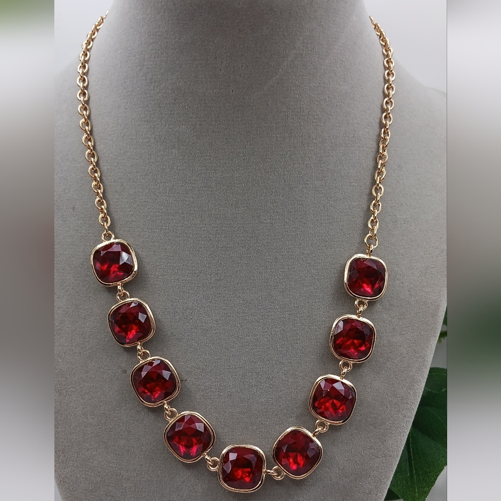 Chico's Red Stone Cushion Faceted MULTI Necklace Gold Tone NEW